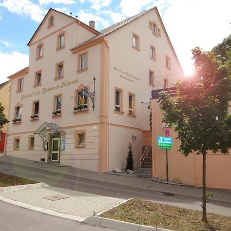 Hotel-Restaurant Zum Goldenen Hahnen Маркгронинген Экстерьер фото